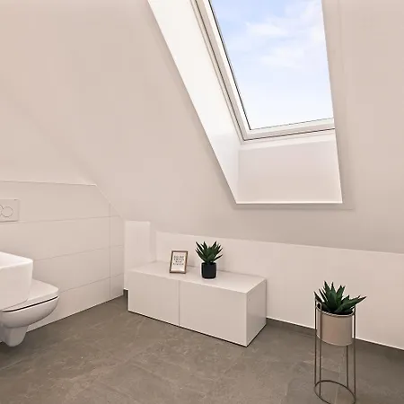 Seeliebe Maisonette In Direkter Seenaehe * Friedrichshafen