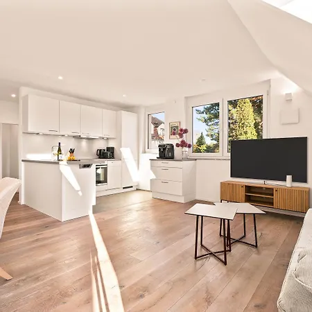 Daire Seeliebe Maisonette In Direkter Seenaehe Friedrichshafen